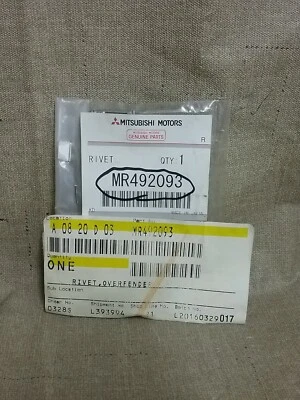 Nuevo Mitsubishi Overfender River MR492093 Foto 1 de 2