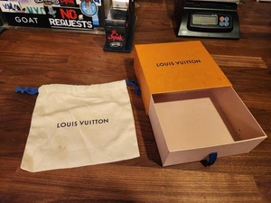 LOUIS VUITTON Caja de Cinturón Vacía Caja de Regalo Deslizable 7 x 7 con Bolsa LV ENVÍO GRATUITO - Imagen 1 de 4