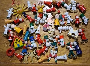 Vintage Christmas 1980s 54 x  Wooden Tree Decorations  Traditional Festive - Picture 1 of 5