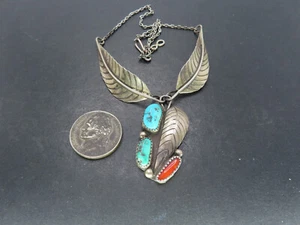 Sterling Silber & Türkis/Koralle Anhänger Kette Halskette, signiert GN, 14", 11,6 g - Bild 1 von 8