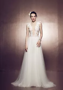 Daalarna BLT 141 Bridal Wedding Dress Gown 8 Tulle Net Lace 3-D Flowers Illusion - Picture 1 of 23