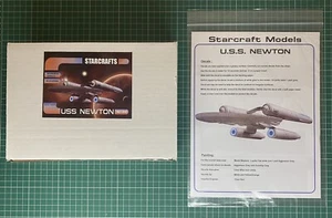 Star Trek : 2009 : USS Newton Type 1:1400 Model Kit + Aztec Starcrafts - Picture 1 of 2