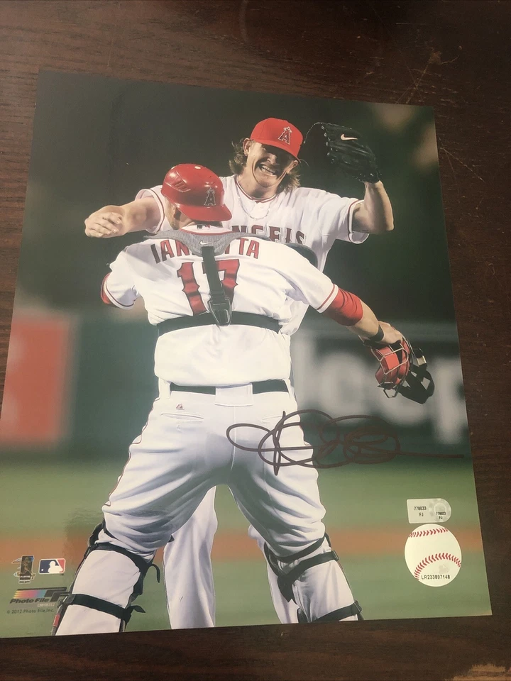 Foto autografiada 8x10 de Jered Weaver de los Ángeles de MLB LA Foto 1 de 1