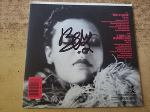BONO HAND SIGNED EXCELLENT SLEEVE 1980s U2 Angel Of Harlem 45 - Picture 1 of 2