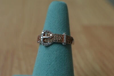 Anillo con hebilla de diamantes champán natural de 0,50 quilates platino sobre plata fina talla 7 Foto 1 de 4
