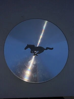 Ford Mustang 1996 1997 1998 tapa central de fábrica 96-98 OEM F7ZC-1A096-AA Foto 1 de 4