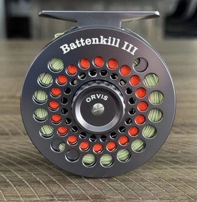 New (Unused) Orvis Battenkill Disc lll 5/7 wt Fly Reel w/New Rio Fly Line - Image 1 of 4