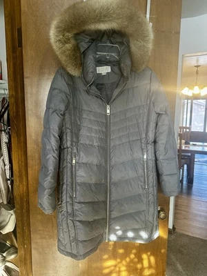 Michael Kors Jacket Womens L Gray Puffer Hooded Winter Coat Down Faux Fur Trim - Image 1 of 4