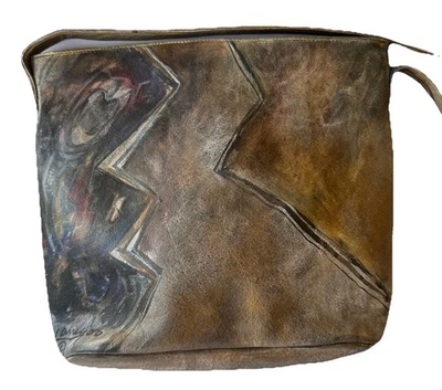 "Bolso Bandolera Jane Yoo Pintado a Mano Usable Arte Firmado Cuero 9""x11""" Foto 1 de 4