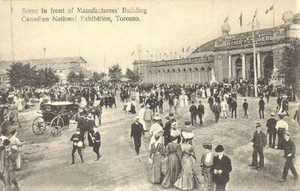 1900 CANADIAN NATIONAL EXHIBITION in front of Manufacturer's Building; Toronto - Bild 1 von 1