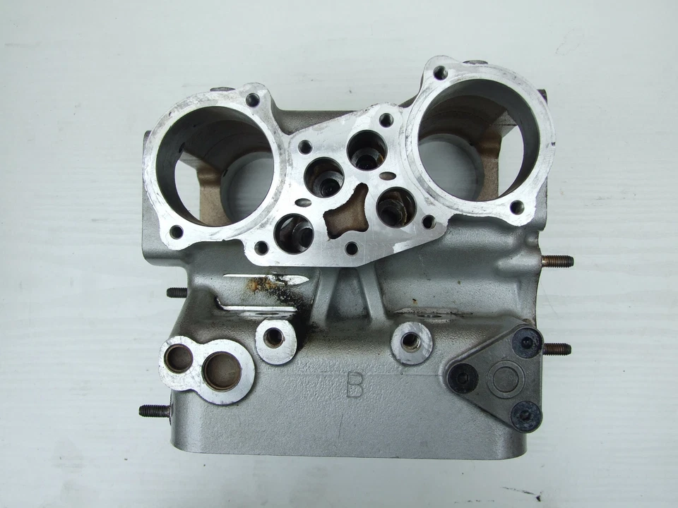 Ducati ST4 916 rear vertical cylinder head - Image 1 of 4