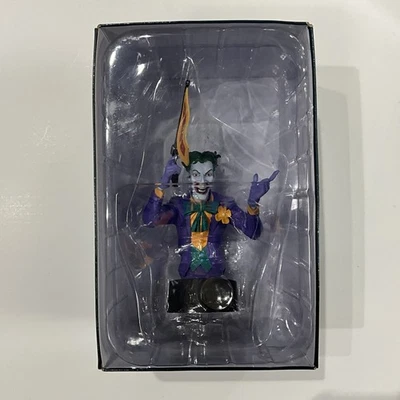 Eaglemoss Collections Batman Universe The Joker busto de colecionador  - Imagem 1 de 4