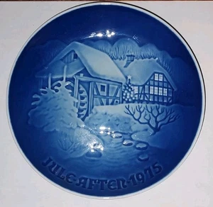 Piatto di Natale 1975 Bing & Grondahl B&G "Jule Aften" Danimarca porcellana vintage - Foto 1 di 2