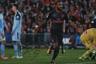 Alexandre Lacazette Hand Signed Photo A4 12x8 Inch Autograph Inc COA Arsenal Fc - Image 1 of 4