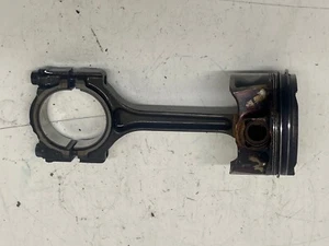 2016 Vauxhall (Opel) Viva 1.0 Benzin Motor Kolben & Pleuel 55580898 - Bild 1 von 6