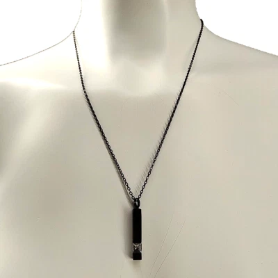 Hombre Colgante Collar Medallón Urna con Herramientas Latón Chapado Negro 21.5" Cadena Foto 1 de 4