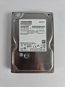 Toshiba 1 TB SATA III PC Festplatte 7200 RPM 32 MB 3,5 Zoll HDD DT01ACA100 - Bild 1 von 1