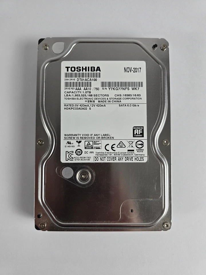 Toshiba 1 TB SATA III PC Festplatte 7200 RPM 32 MB 3,5 Zoll HDD DT01ACA100 - Bild 1 von 1
