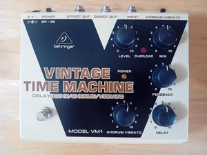 Behringer VM1 Vintage Time Machine (Analog Delay, Chorus, Vibrato Effects Pedal) - Picture 1 of 8
