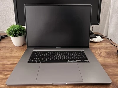 MacBook Pro A2141  16" i7-9750H 16GB DDR 512GB NVMe Radeon Pro MacOS - Bild 1 von 4