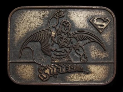 LL07167 *NOS* DULCE VINTAGE 1975 **SUPERMAN** (TM) RECUERDO HEBILLA SUPERHÉROE Foto 1 de 2