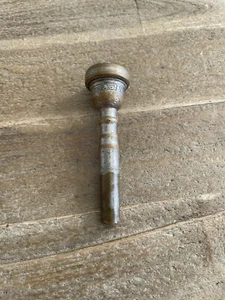 Vintage Vincent Bach Corp., New York 8C Trumpet Mouthpiece Early FREE SHIPPING - Picture 1 of 10