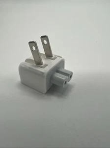 Pre-Owned Apple MagSafe AC Wall Adapter 2 Prong Plug! - Picture 1 of 6