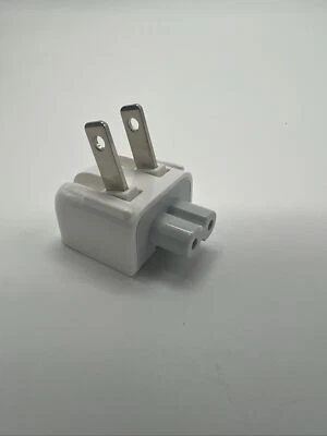 Pre-Owned Apple MagSafe AC Wall Adapter 2 Prong Plug! - Image 1 of 4