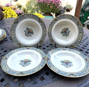Set di 4 zuppiere Lenox Cina autunno bordo piatto timbro oro ottime condizioni - Foto 1 di 6