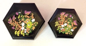 Vintage 2 Nesting Black Lacquer with Flowers Trinket Boxes Hong Kong - Picture 1 of 8