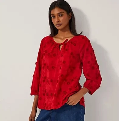 Blusa Monzón Irene Floral Bordada. Rojo. Talla mediana. Nuevo con etiquetas. PVP £54,96 Foto 1 de 4