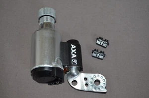 Axa 8201 Dynamo Fahrraddynamo rechts 4-adrig 2x +/- silber Alu NEU - Bild 1 von 1