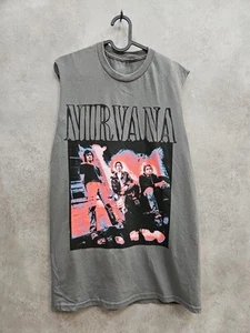Vintage Ufficiale Stile Nirvana Senza Maniche Stile TEE Rock Band Usato XS - Foto 1 di 6
