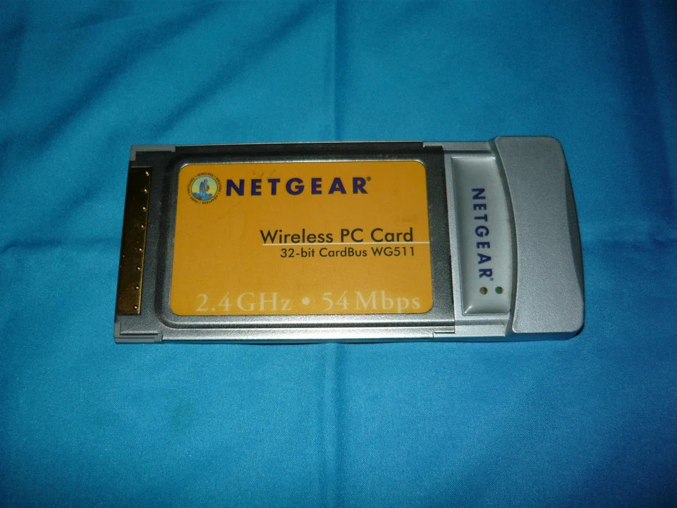 Tarjeta de PC Netgear WG511 inalámbrica de 32 bits CardBus 54 Mbps 2,4 GHz usada probada Foto 1 de 2