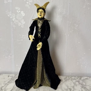 21” Victorian Witch Queen Standing Doll Figure Halloween Decor Velvet Gown - Picture 1 of 6