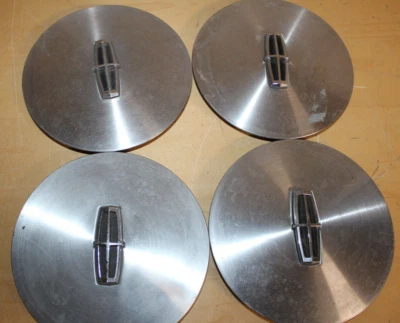 Set of 4 ~ 1988-1997 Lincoln CONTINENTAL E80C-1A096-AA ~ Wheel Hub Center Cap -H Foto 1 de 4