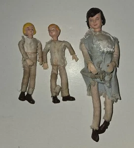 3 German Dollhouse Caco Dolls Mom Brother Sister Yellow Hair Wrapped Leg - Picture 1 of 4
