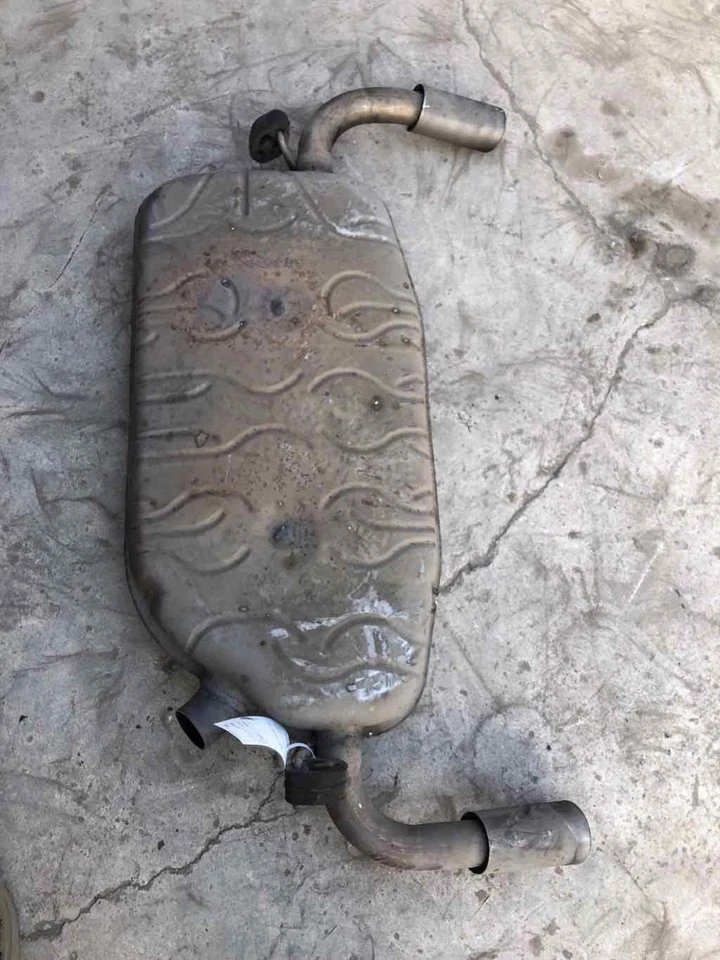 Conjunto de tubo silenciador de escape Volvo Series 50 V50 T5 2005-2007 5 cilindros OEM Foto 1 de 4