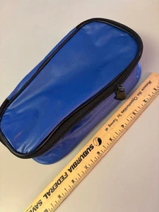 Reisekoffer. Königsblau mit schwarzer Innenseite. Wasserdicht - Bild 1 von 3