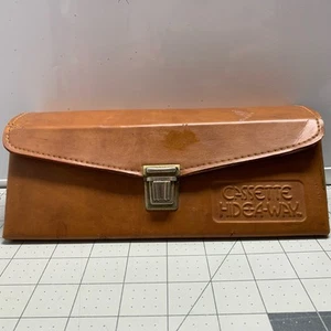 Vtg Cassett Holder Cassette Hideaway - Bild 1 von 5