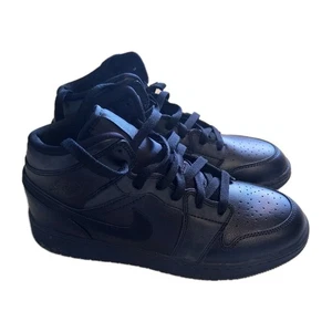 Nike Air Jordan 1 Black Nubuck Swoosh Tennis Shoes Youth Size 5.5Y - 554725-090 - Picture 1 of 12