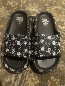 Disney Nightmare Before Christmas Jack Skellington Slides Uomo TG 11 - Foto 1 di 6