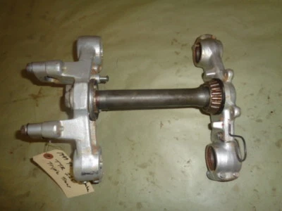Yamaha TTR225 1999,2000,2001,2002,2003,2004 OEM triple árbol abrazaderas/montajes de barra  Foto 1 de 4