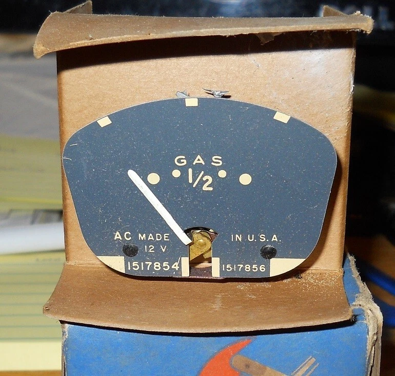 NOS 1953 Buick Super Roadmaster Fuel Gas Gauge - Image 1 of 1