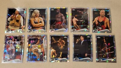 2014 Topps Chrome WWE Atomic Refractor x10 Card Lot 5 - Image 1 of 2
