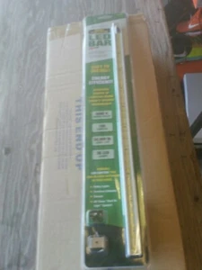Quoizel 20-inch LED Light Bar Plug-In Energy-Saving 3000K Warm Q1251 NIB  - Picture 1 of 9