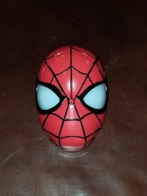 MARVEL SPIDERMAN LIGHT UP CAKE TOPPER -NIGHT LIGHT CLIP ON  5 X 3.25 in. - Image 1 of 4