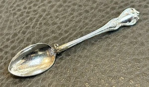 Broche cuchara cuchara vintage cuchara de sal plateado victoriano réplica prendedor - Imagen 1 de 6