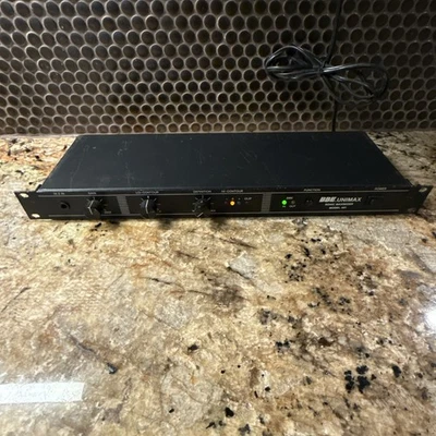 Rare BBE Unimax SONIC MAXIMIZER Model 401 - Image 1 of 4