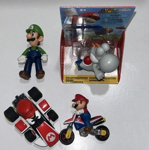 NINTENDO SUPER MARIO BROS SLOT CAR Missing Pieces COLLECTIBLE CAR/ Figures - Picture 1 of 10